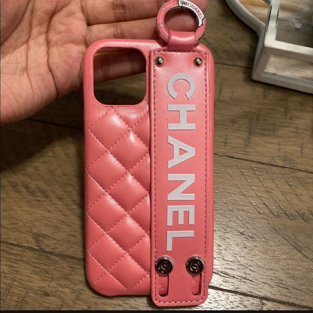 iPhone 12 & iPhone 12 Pro Max pink case